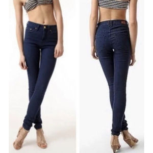BDG High Rise Cigarette Ankle Skinny Jeans Size 32 Blue Urban Outfitters